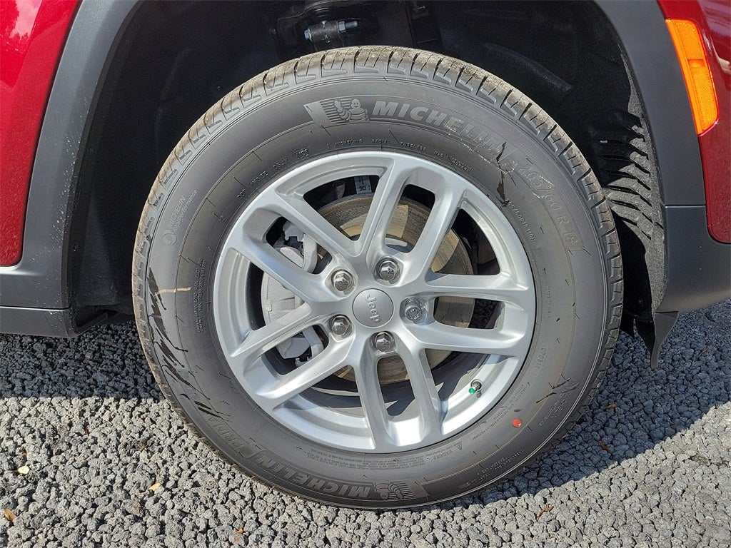 2025 Jeep Grand Cherokee GRAND CHEROKEE LAREDO X 4X2