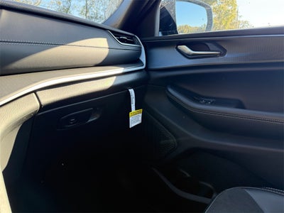 2025 Jeep Grand Cherokee GRAND CHEROKEE ALTITUDE 4X2