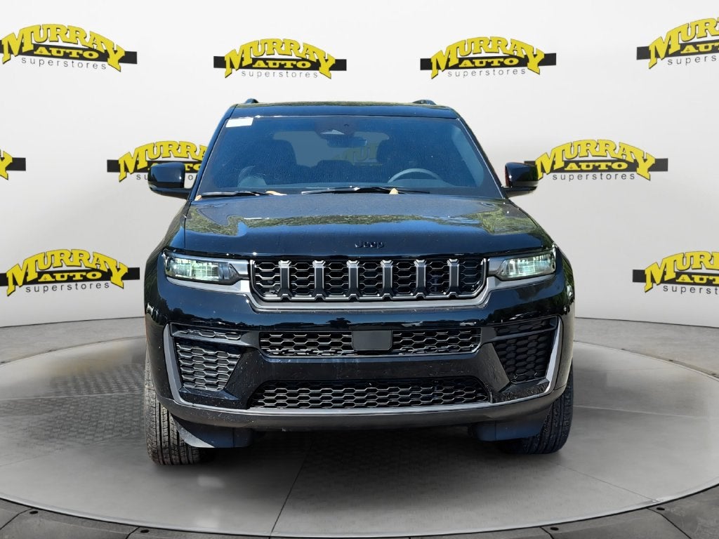 2027 Jeep Grand Cherokee GRAND CHEROKEE LAREDO ALTITUDE 4X2