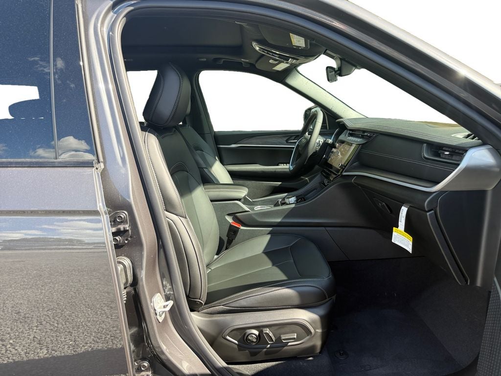 2026 Jeep Grand Cherokee GRAND CHEROKEE LIMITED 4X2