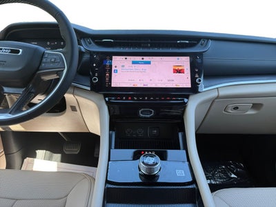 2026 Jeep Grand Cherokee GRAND CHEROKEE LIMITED 4X2