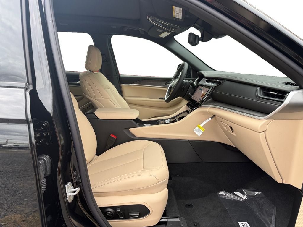 2026 Jeep Grand Cherokee GRAND CHEROKEE LIMITED 4X2