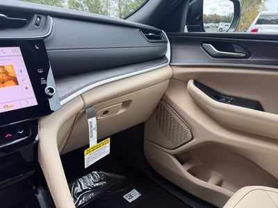 2026 Jeep Grand Cherokee GRAND CHEROKEE LIMITED 4X2