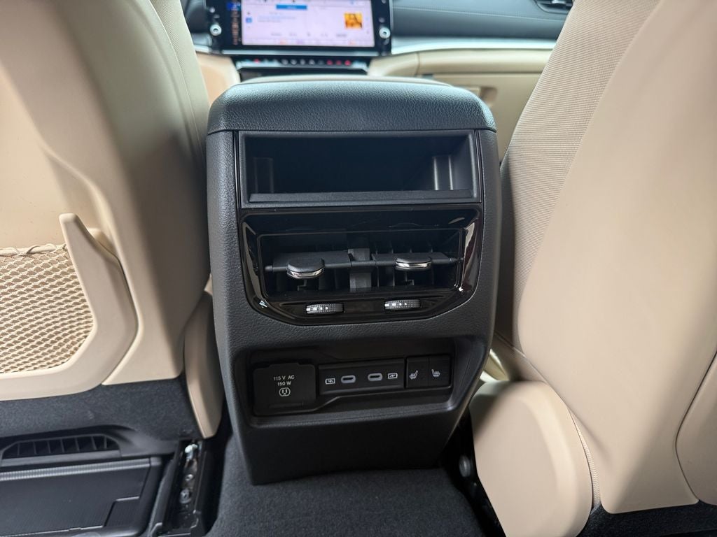 2026 Jeep Grand Cherokee GRAND CHEROKEE LIMITED 4X2