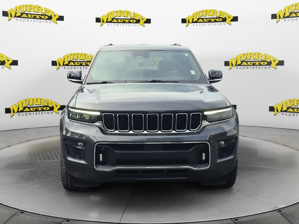 2023 Jeep Grand Cherokee Overland 4x2