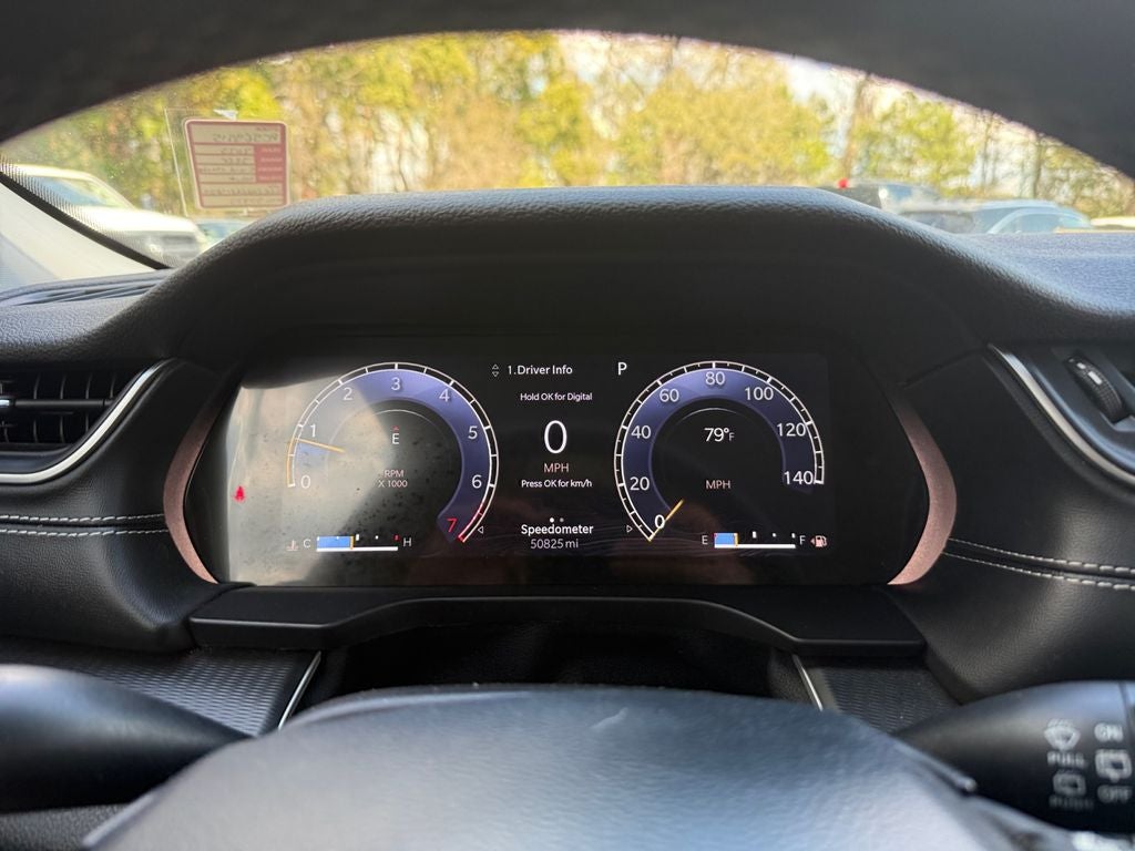 2023 Jeep Grand Cherokee Laredo 4x4