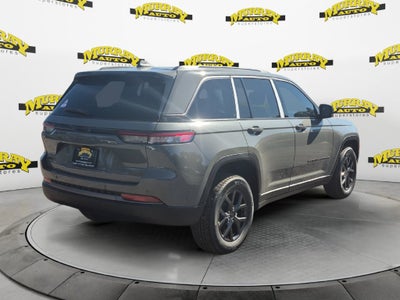 2027 Jeep Grand Cherokee GRAND CHEROKEE LAREDO ALTITUDE 4X4