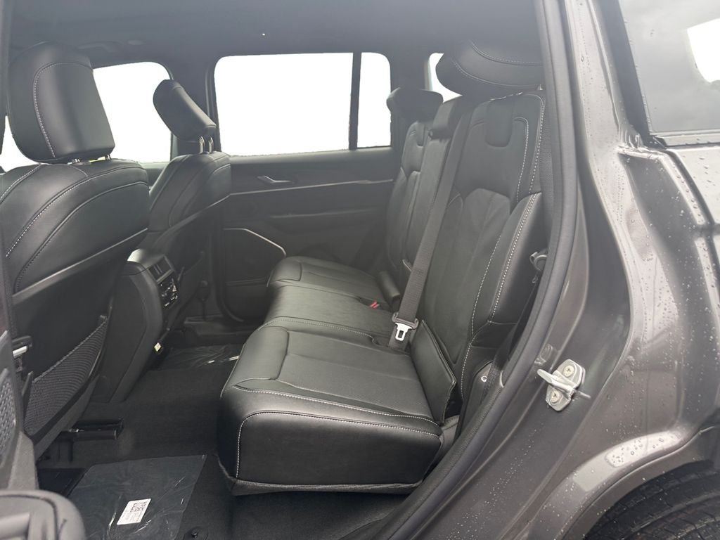 2026 Jeep Grand Cherokee GRAND CHEROKEE LIMITED RESERVE 4X4