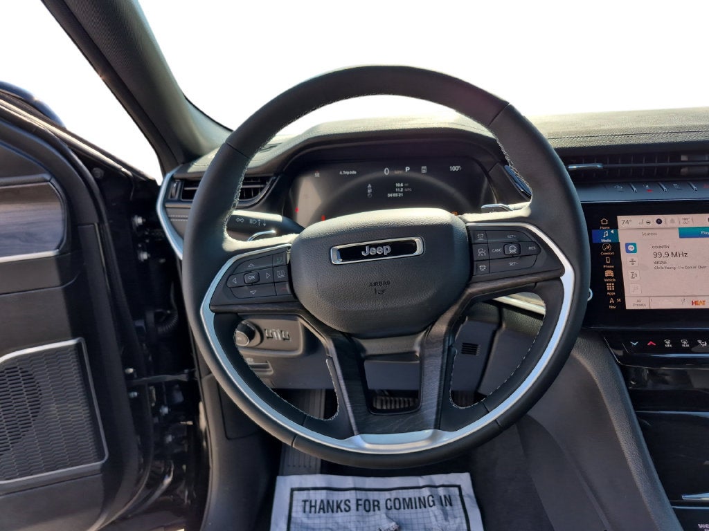 2027 Jeep Grand Cherokee GRAND CHEROKEE LIMITED RESERVE 4X4