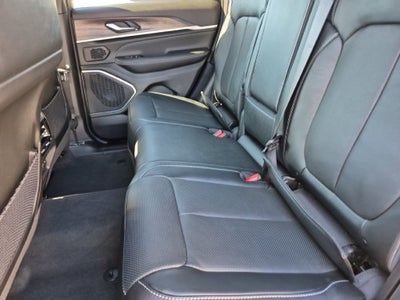 2027 Jeep Grand Cherokee GRAND CHEROKEE LIMITED RESERVE 4X4