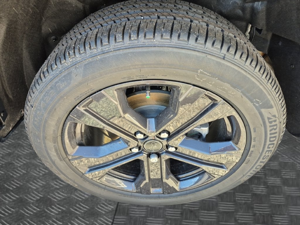 2027 Jeep Grand Cherokee GRAND CHEROKEE LIMITED RESERVE 4X4