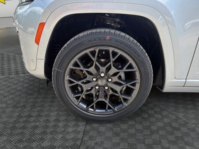 2026 Jeep Grand Cherokee GRAND CHEROKEE SUMMIT 4X4