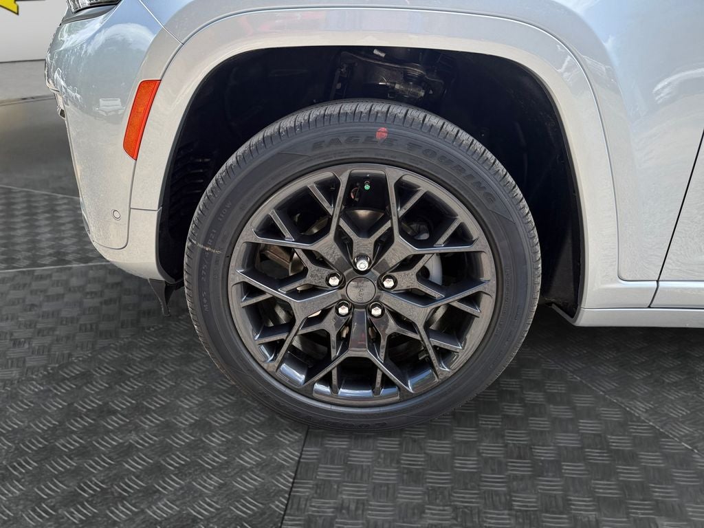 2026 Jeep Grand Cherokee GRAND CHEROKEE SUMMIT 4X4