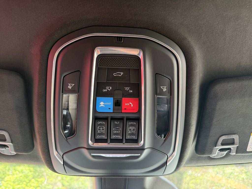 2026 Jeep Grand Cherokee GRAND CHEROKEE SUMMIT 4X4