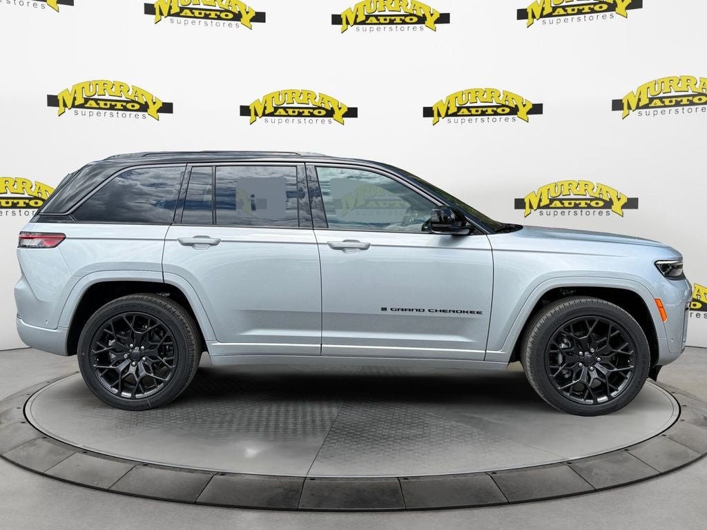 2026 Jeep Grand Cherokee GRAND CHEROKEE SUMMIT 4X4