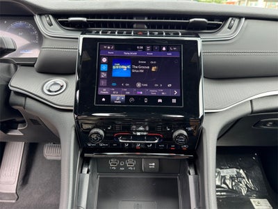 2025 Jeep Grand Cherokee GRAND CHEROKEE L LAREDO X 4X2