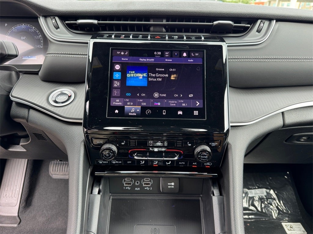 2025 Jeep Grand Cherokee GRAND CHEROKEE L LAREDO X 4X2