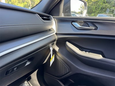 2025 Jeep Grand Cherokee GRAND CHEROKEE L LAREDO X 4X2