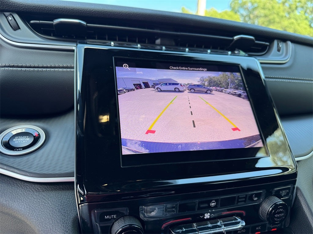 2025 Jeep Grand Cherokee GRAND CHEROKEE L LAREDO X 4X2