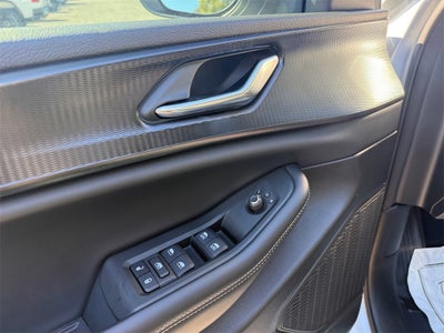 2025 Jeep Grand Cherokee GRAND CHEROKEE L LAREDO X 4X2