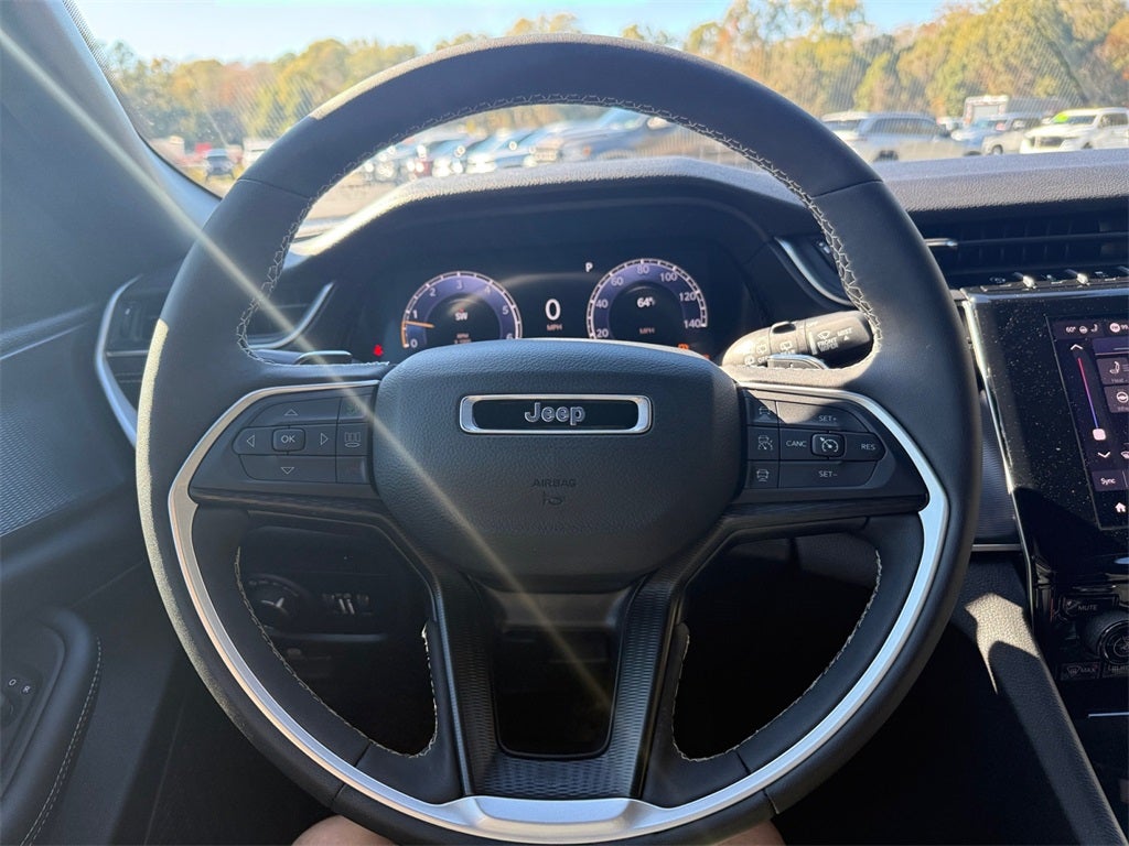 2025 Jeep Grand Cherokee GRAND CHEROKEE L LAREDO X 4X2