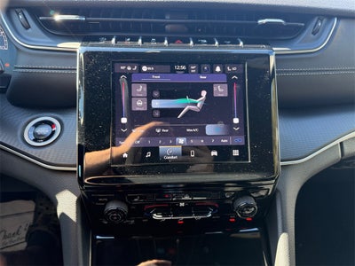 2025 Jeep Grand Cherokee GRAND CHEROKEE L LAREDO X 4X2