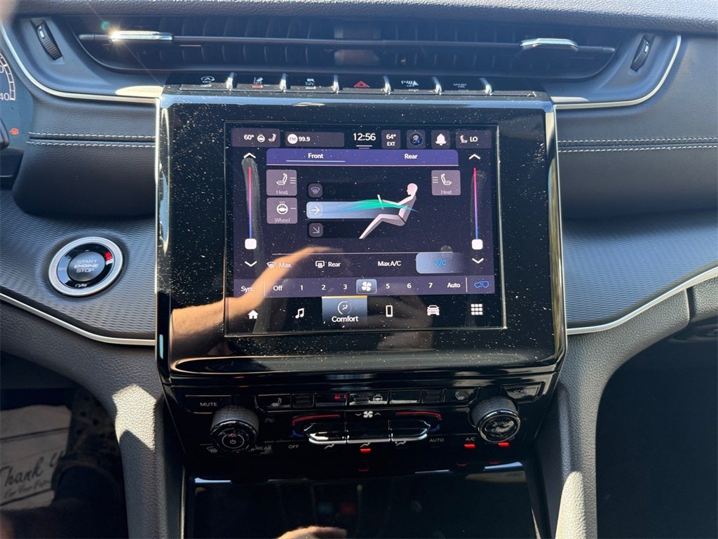 2025 Jeep Grand Cherokee GRAND CHEROKEE L LAREDO X 4X2