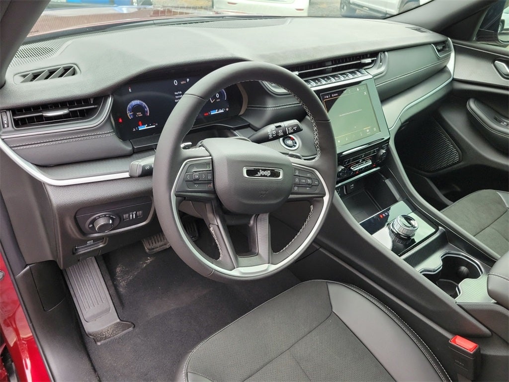 2025 Jeep Grand Cherokee GRAND CHEROKEE L ALTITUDE X 4X2