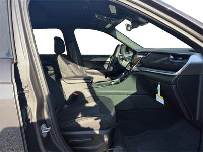 2025 Jeep Grand Cherokee GRAND CHEROKEE L LAREDO X 4X2