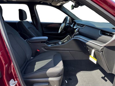 2025 Jeep Grand Cherokee GRAND CHEROKEE L LAREDO X 4X2