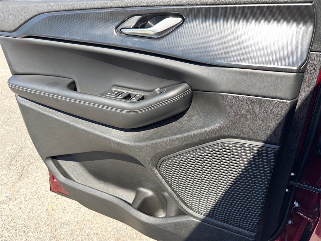 2025 Jeep Grand Cherokee GRAND CHEROKEE L LAREDO X 4X2