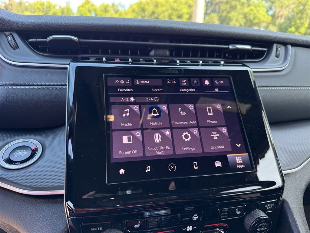 2025 Jeep Grand Cherokee GRAND CHEROKEE L LAREDO X 4X2