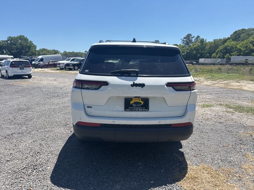 2022 Jeep Grand Cherokee L Altitude