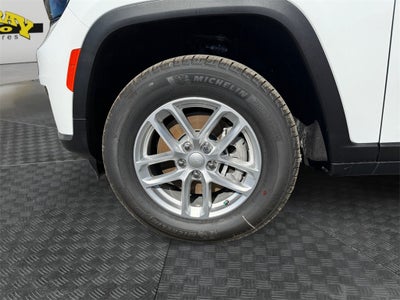 2025 Jeep Grand Cherokee GRAND CHEROKEE L LAREDO X 4X2