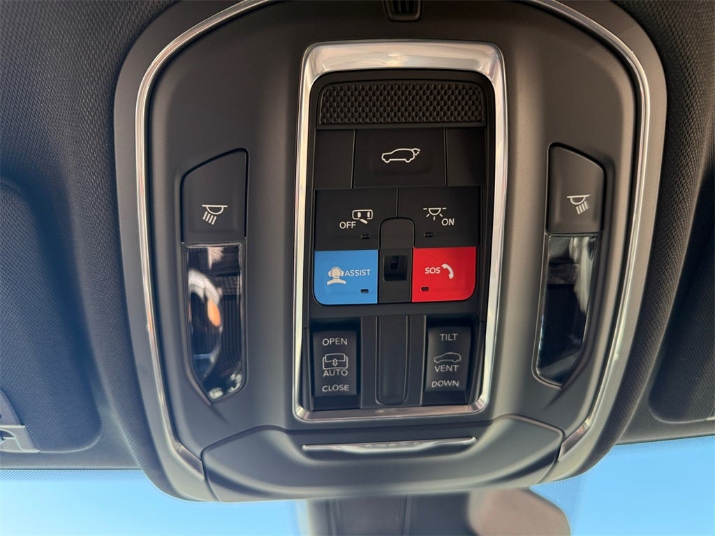 2025 Jeep Grand Cherokee GRAND CHEROKEE L LAREDO X 4X2