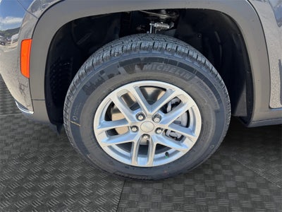 2025 Jeep Grand Cherokee GRAND CHEROKEE L LAREDO X 4X2