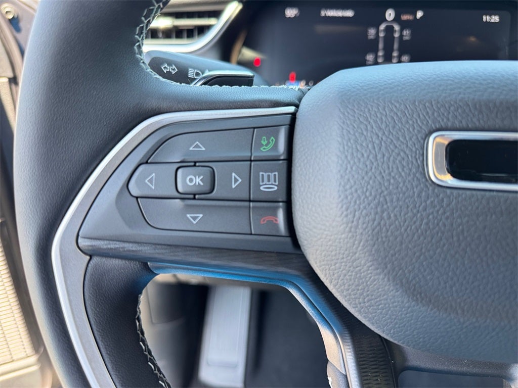 2025 Jeep Grand Cherokee GRAND CHEROKEE L LAREDO X 4X2