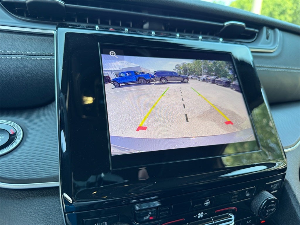 2025 Jeep Grand Cherokee GRAND CHEROKEE L LAREDO X 4X2