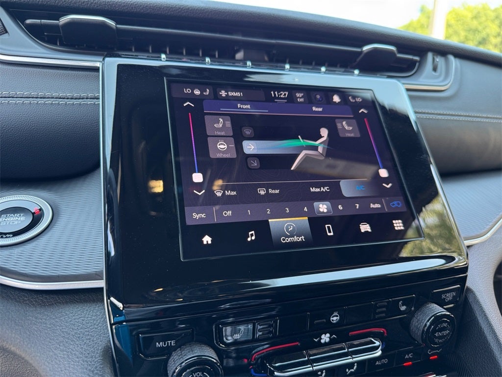 2025 Jeep Grand Cherokee GRAND CHEROKEE L LAREDO X 4X2