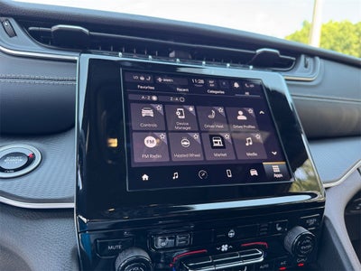 2025 Jeep Grand Cherokee GRAND CHEROKEE L LAREDO X 4X2