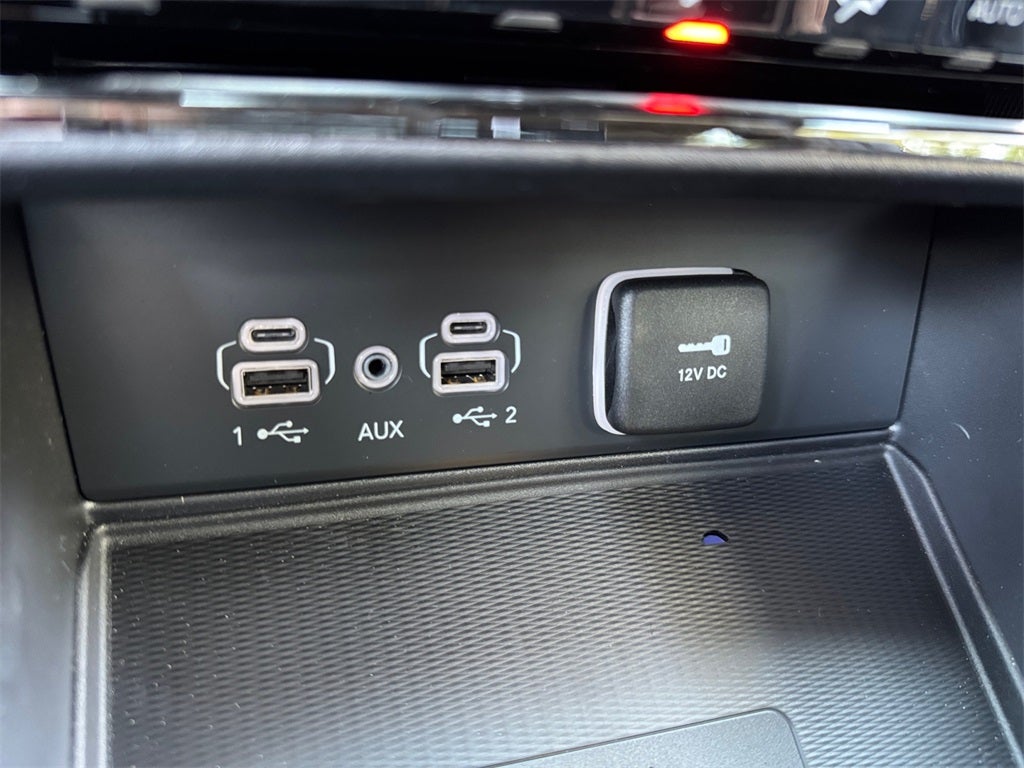 2025 Jeep Grand Cherokee GRAND CHEROKEE L LAREDO X 4X2