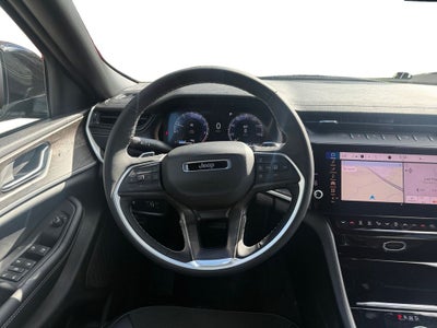 2027 Jeep Grand Cherokee GRAND CHEROKEE L LAREDO ALTITUDE 4X2