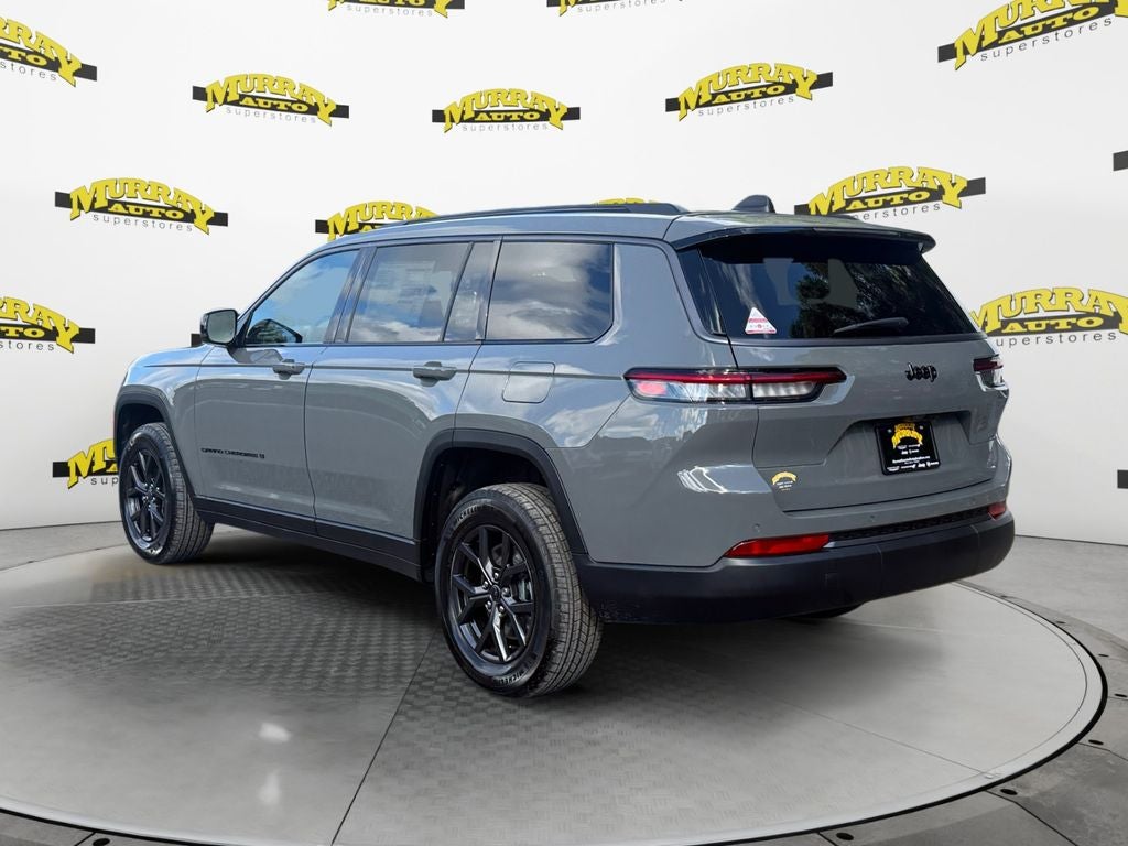 2027 Jeep Grand Cherokee GRAND CHEROKEE L LAREDO ALTITUDE 4X2