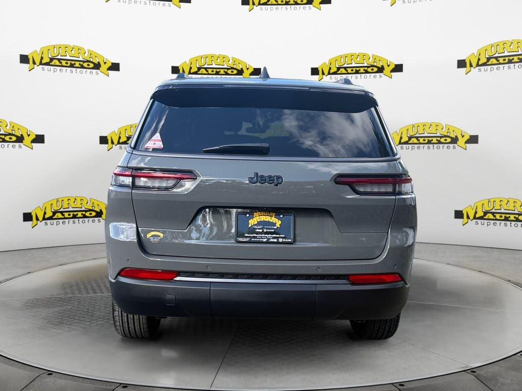2027 Jeep Grand Cherokee GRAND CHEROKEE L LAREDO ALTITUDE 4X2