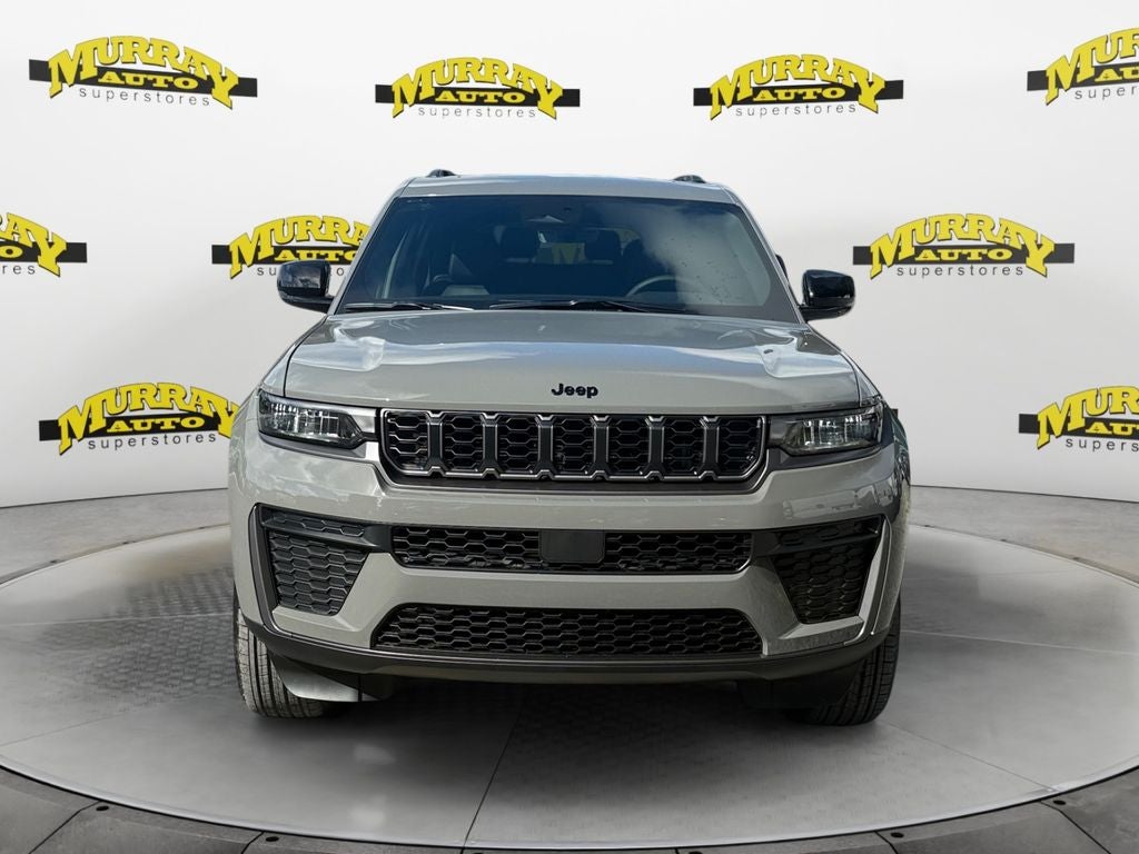 2027 Jeep Grand Cherokee GRAND CHEROKEE L LAREDO ALTITUDE 4X2