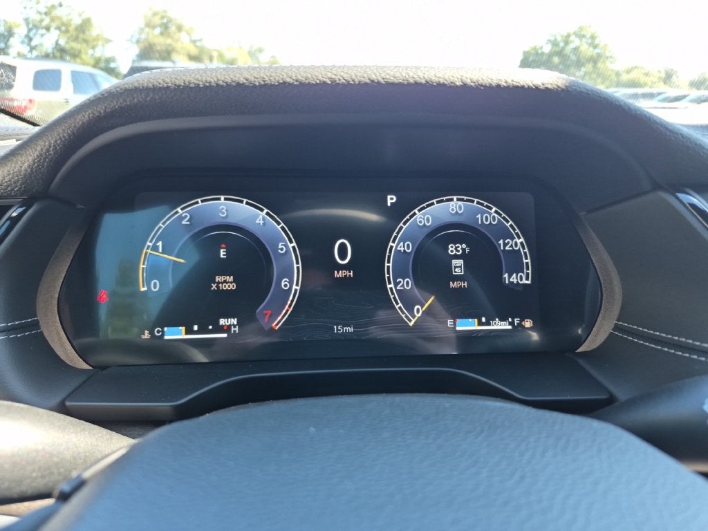 2027 Jeep Grand Cherokee GRAND CHEROKEE L LAREDO ALTITUDE 4X2