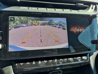 2027 Jeep Grand Cherokee GRAND CHEROKEE L LAREDO ALTITUDE 4X2