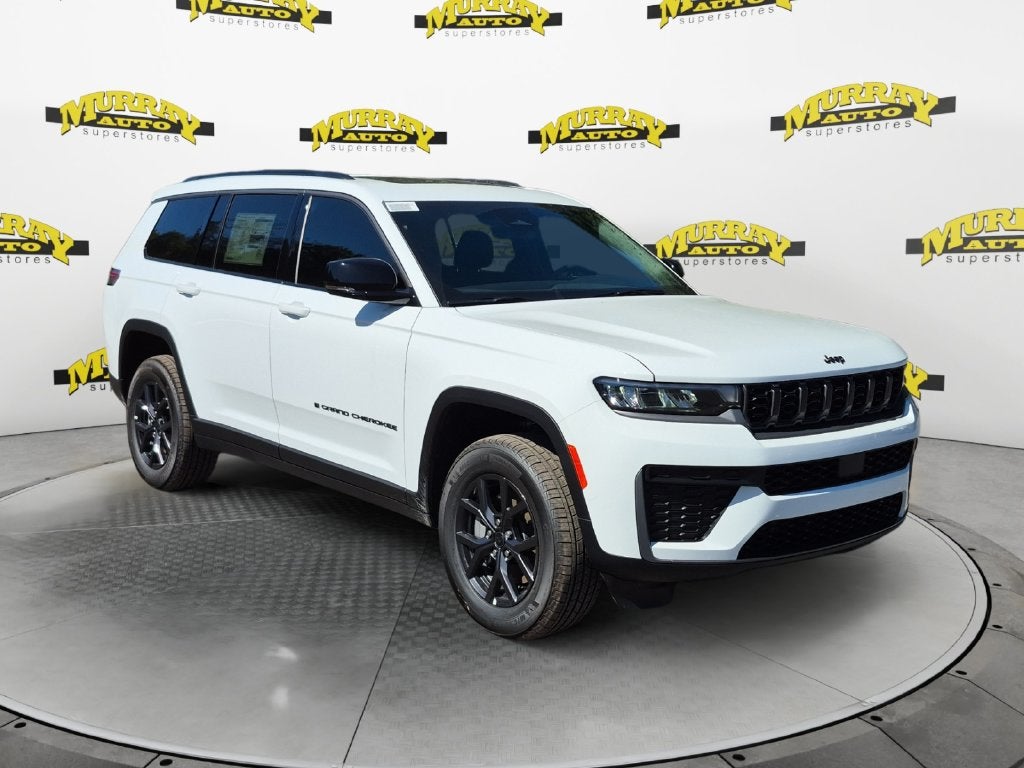 2027 Jeep Grand Cherokee GRAND CHEROKEE L LAREDO ALTITUDE 4X2