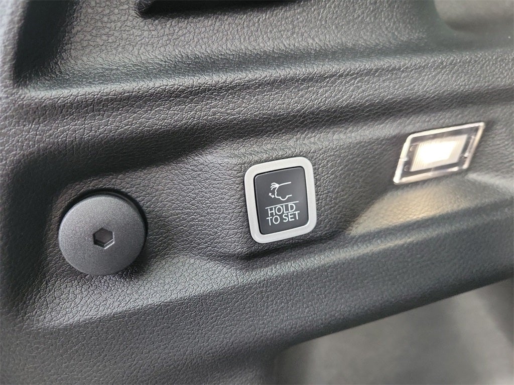 2025 Jeep Grand Cherokee GRAND CHEROKEE L LIMITED 4X2