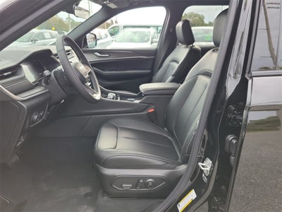 2025 Jeep Grand Cherokee GRAND CHEROKEE L LIMITED 4X2